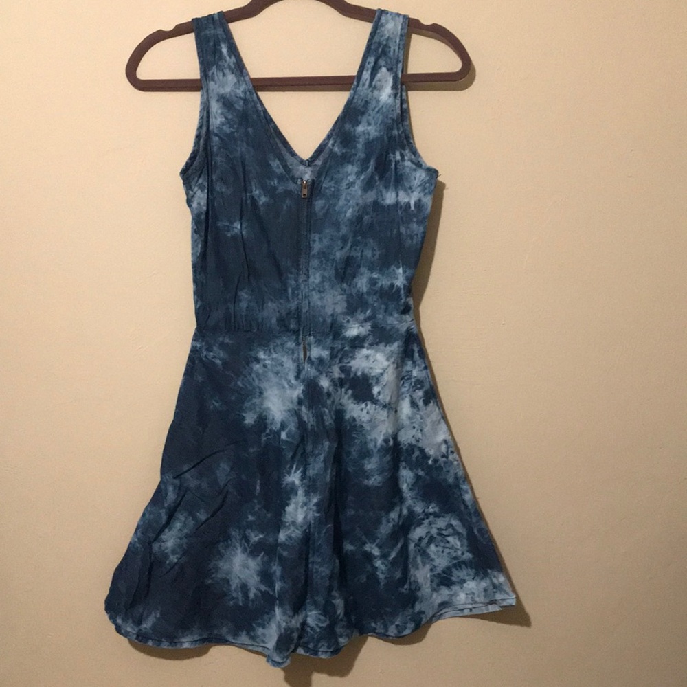 BUNDLE 2 ITEMS FOR $10 Blue Acid wash Indigo Rein skater Dress size XS - Picture 2 of 8